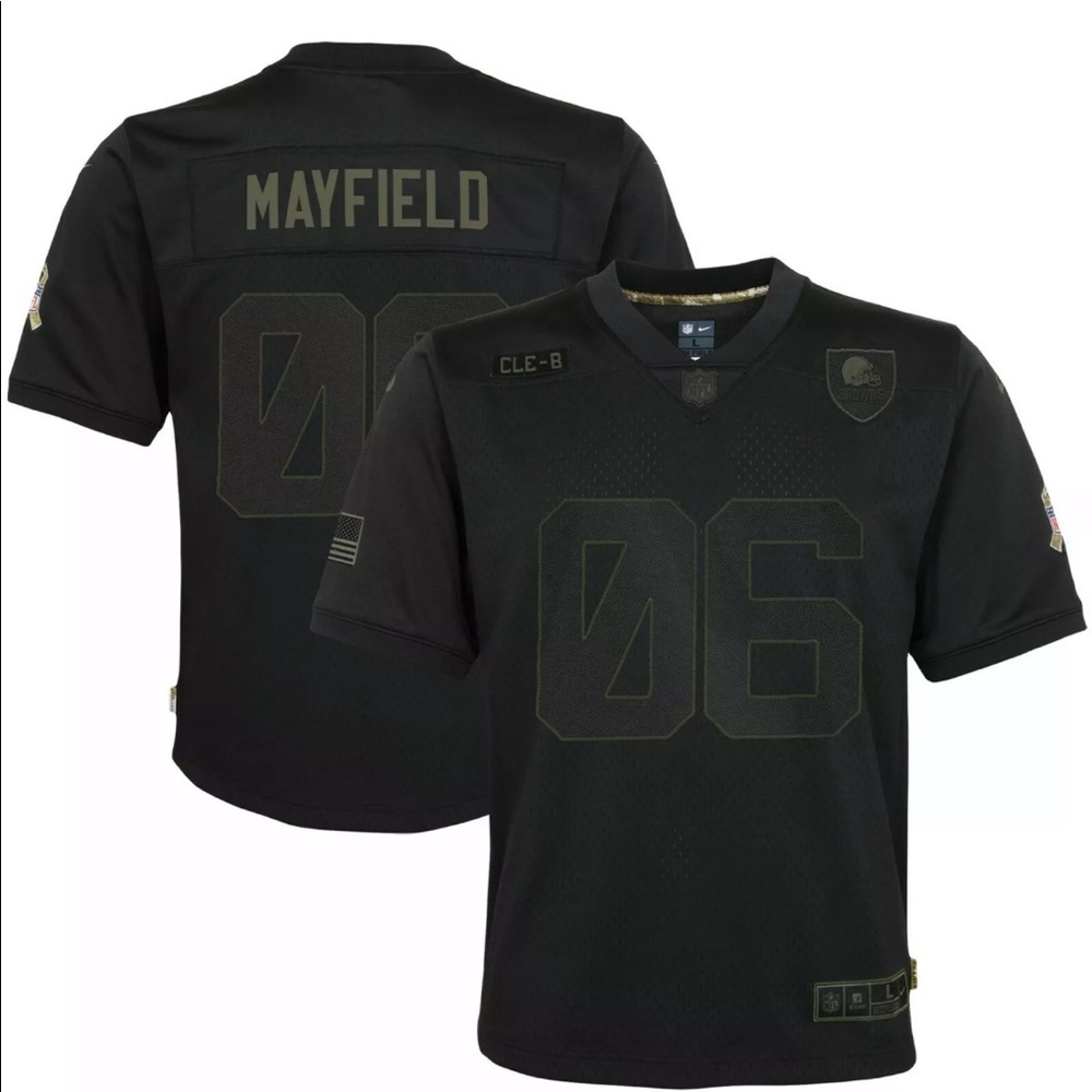Baker Mayfield Jersey Fits Men’s Medium